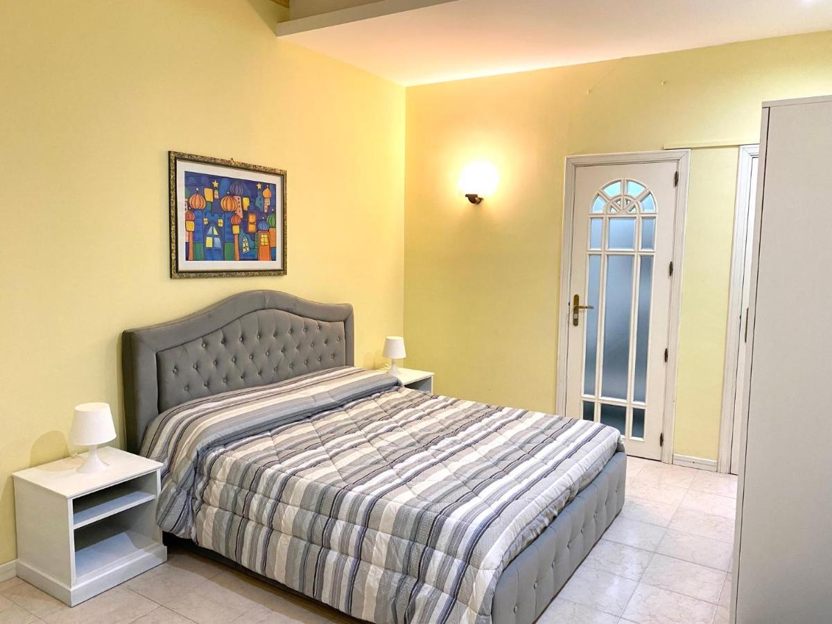 Marenaxos Apartment Giardini Naxos Esterno foto